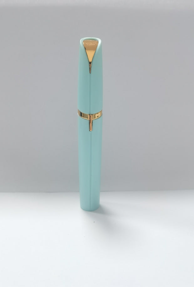 Mini Brow Trimmer with LED Light
